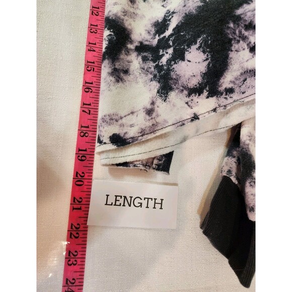 SOCIALITE WOMENS XL BLACK WHITE SWEATSHIRT CROPPED TIE DYE ARTSY WATERCOLOR HIP - Picture 13 of 13